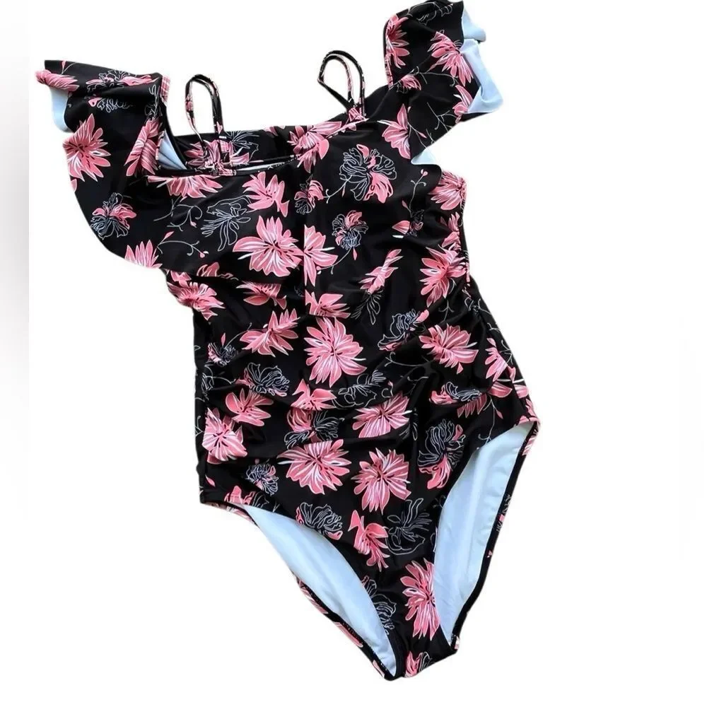 Funny Girl flattering fun